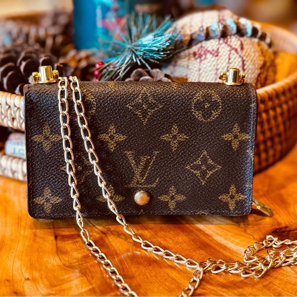 Louis Vuitton vintage compact billet wallet converted
